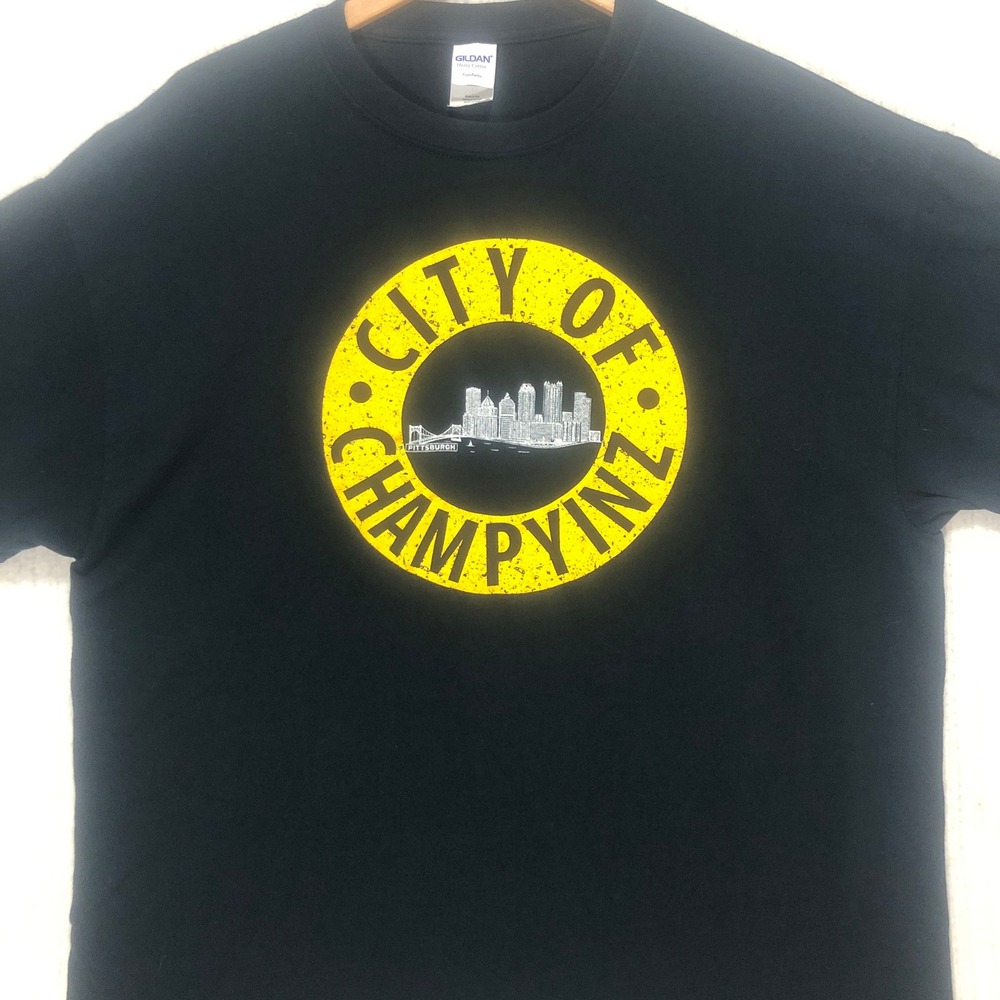 Gildan Pittsburgh City of Champyinz Skyline Graphic T-Shirt Black Mens XL